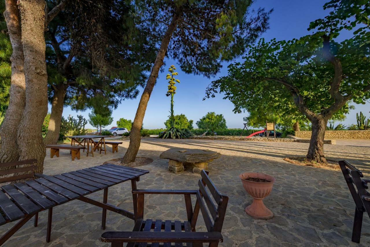 Agriturismo Tenuta Stoccatello Menfi Bagian luar foto
